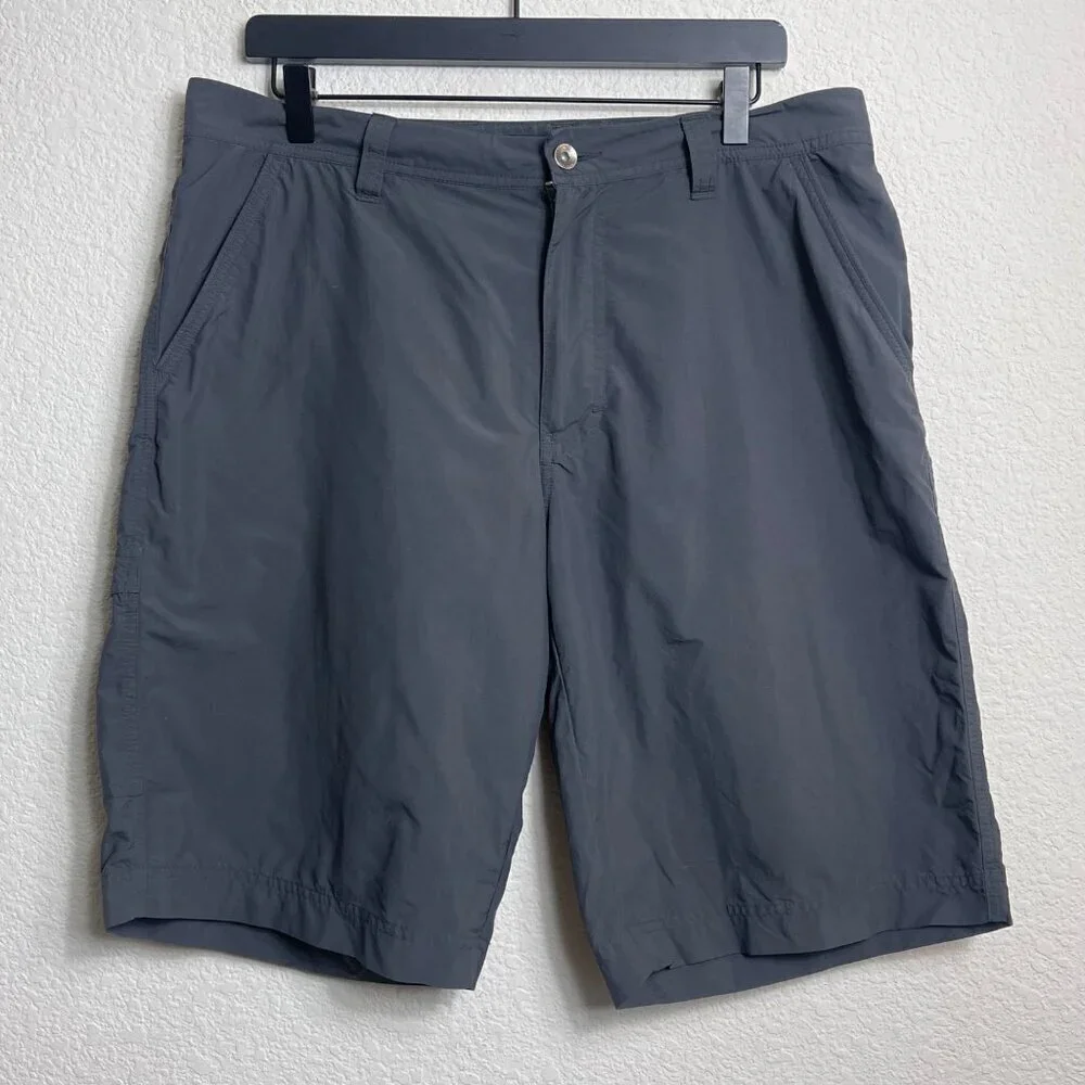 Marmot Men’s Gray Cargo Shorts – Size 34, Lightweight Nylon